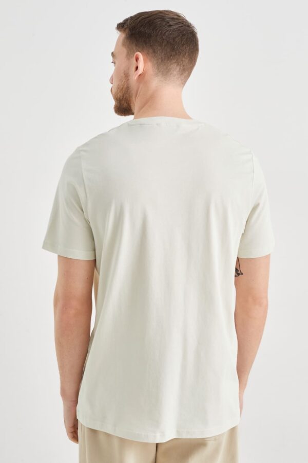C&A Classic T-Shirt - Image 4
